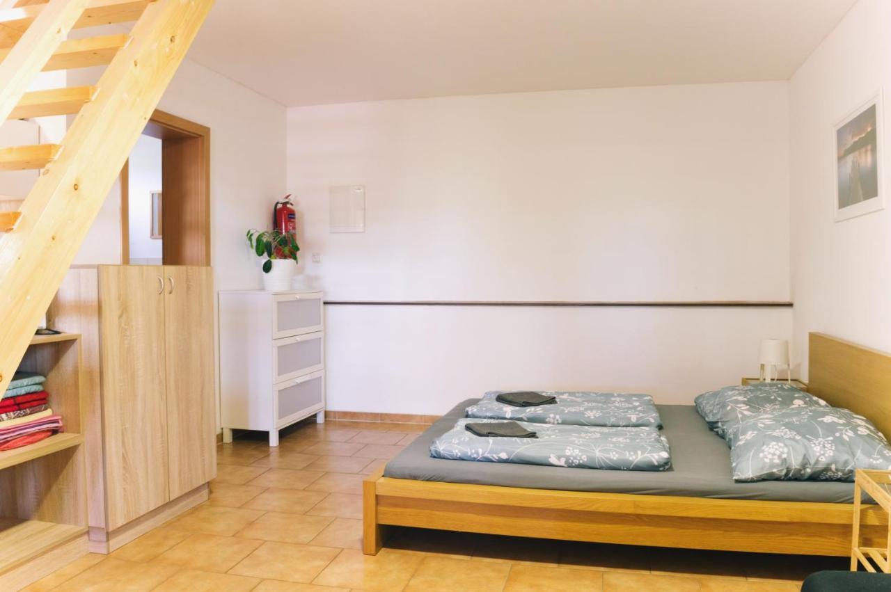 Ubytovani Na Sklipku Jevisovka Extérieur photo